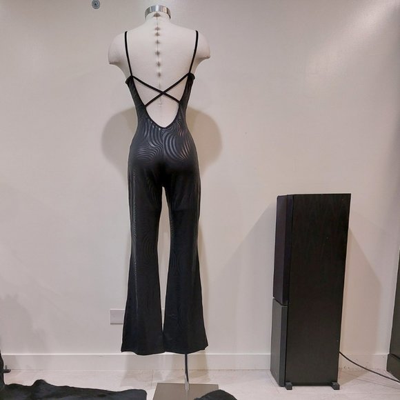 ๐ฅCHIC & SEXY๐ฅVTG Embroidered Mesh Insert Detail Jumpsuit In Black - Picture 3 of 16